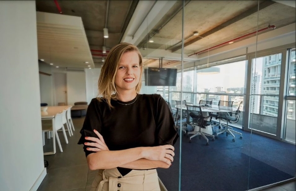 Daniela Stump é nova head da prática ESG do DC Associados (Imagem: Divulgação)