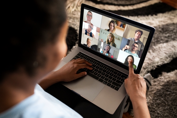 Neste ano, o evento será realizado durante cinco dias e totalmente online (Imagem: Freepik)