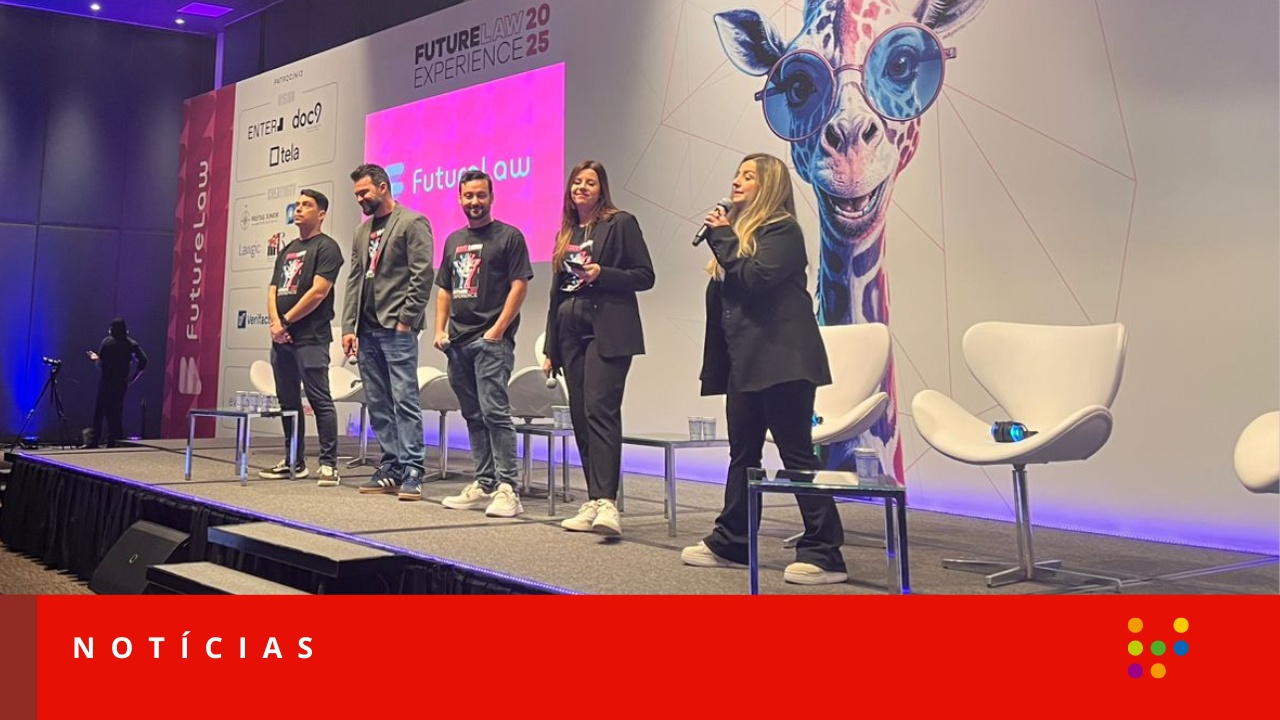 Da esq. para dir : Emmanuel Belote, CFO da Future Law, Christiano Xavier e Bruno Feigelson, founders da Future Law, Camilla Valente, CCO da Future Law e Aline Valente, CEO da Future Law (Imagem: Análise Editorial)