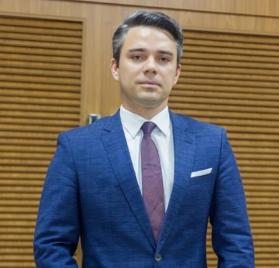 Saul Tourinho Leal reforça o quadro societário do Ayres Britto Consultoria Jurídica e Advocacia | Análise Editorial