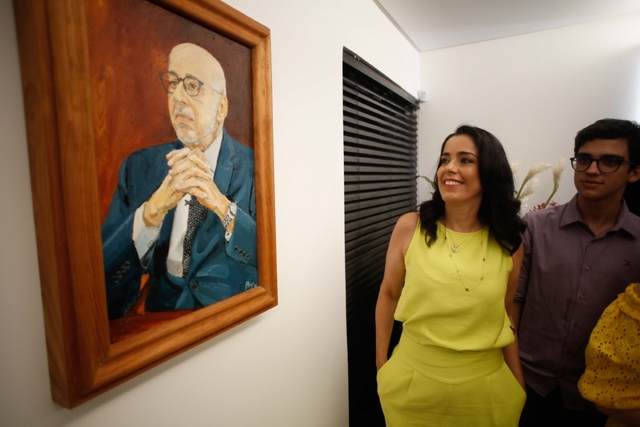 Gisela Monteiro, filha do homenageado e sócia do ADC Advogados (Imagem: Divulgação/ Hesíodo Góes)
